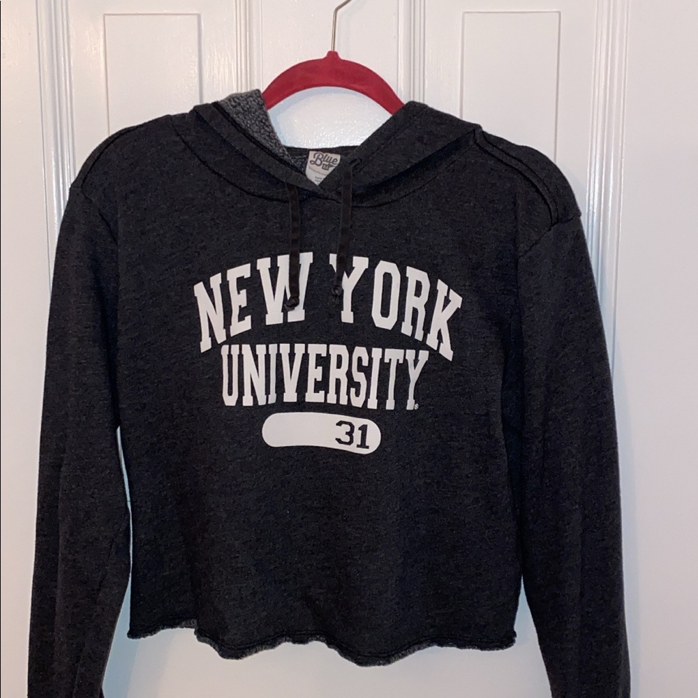 New York University Cropped Sweatshirt!